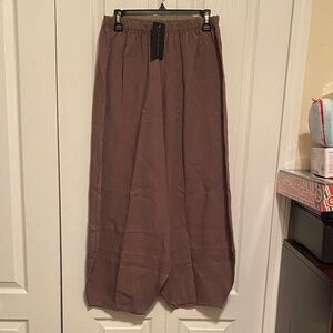 bryn Walker Oliver pant. Color Easel